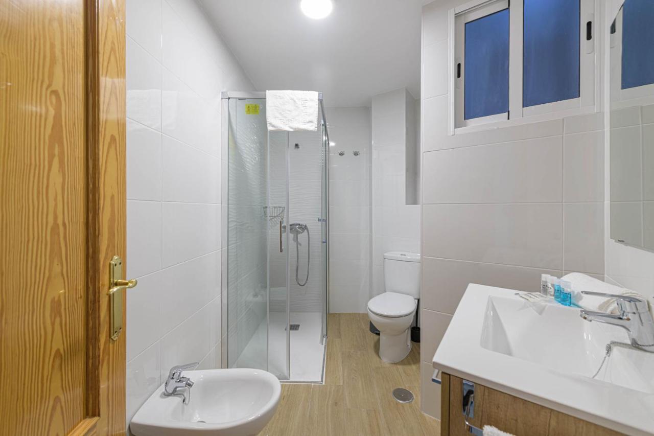 Wintowinrentals Ubicacion Fabulosa, Completo Apartamento Con Parking En El Soho De Malaga Luaran gambar